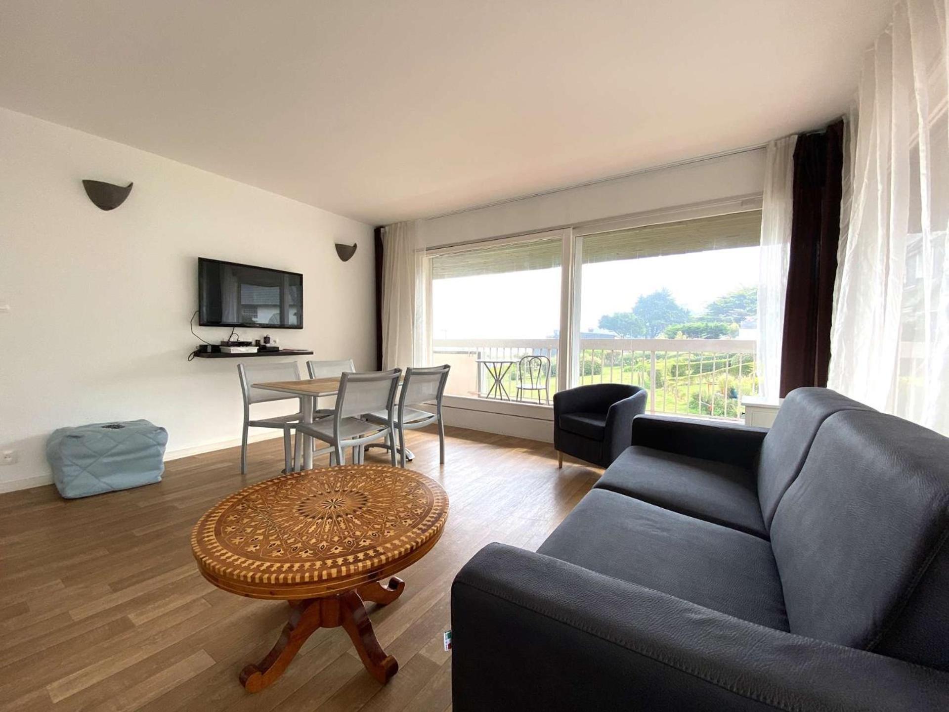 Appartement Vue Sur Mer Avec Terrasse, Plage De Trestraou A Perros-Guirec - Ref 861 외부 사진